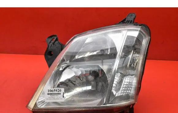 Opel Meriva A Headlight/headlamp 93321052