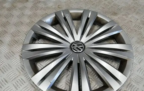 Volkswagen Tiguan R16 wheel hub/cap/trim 7N0601147a