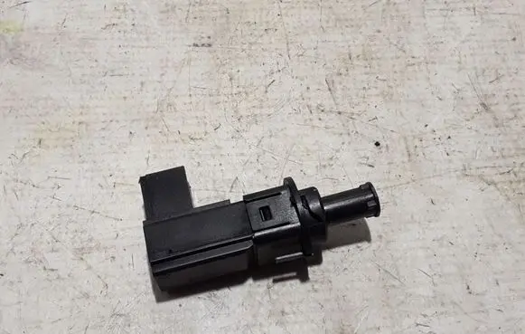 Brake pedal sensor switch