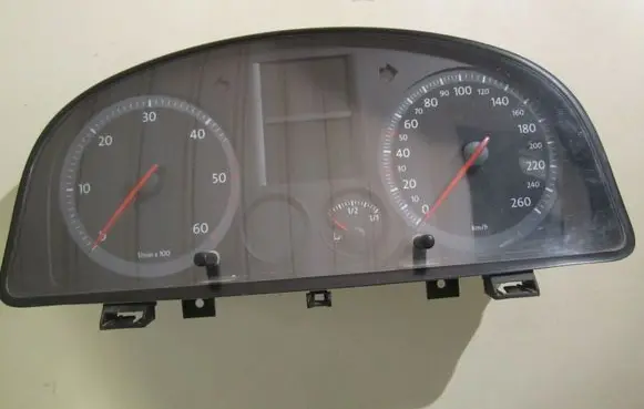 Volkswagen Caddy Speedometer (instrument cluster) 2K0920842E