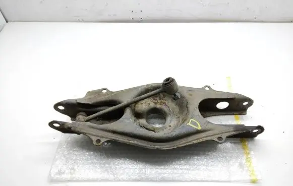 Rear upper control arm/wishbone