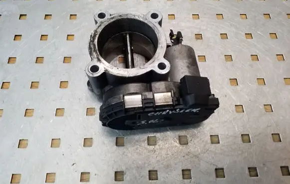 Chrysler 300 - 300C Throttle valve A6420900070 0281002678