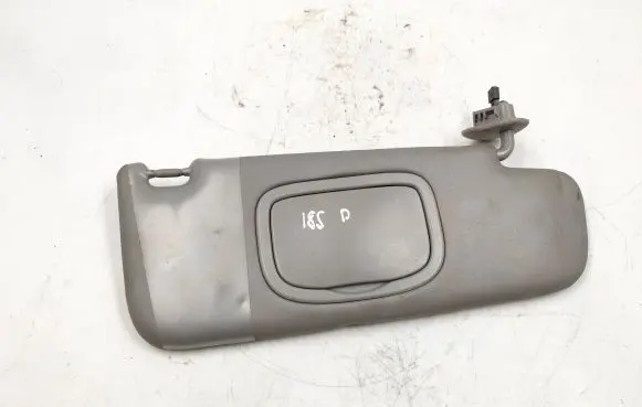 Alfa Romeo Giulietta Sun visor