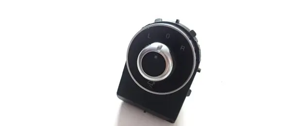 Alfa Romeo Giulia Wing mirror switch 01561494080