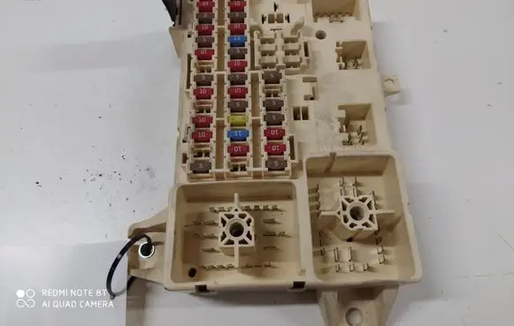 Jaguar S-Type Fuse module 6R8T14A067AA 0801051