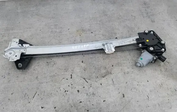 Honda City Front door window regulator with motor CM012330A