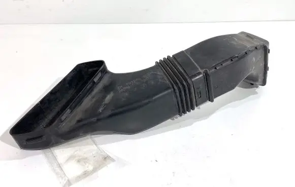 Jaguar F-Pace Air intake hose/pipe 