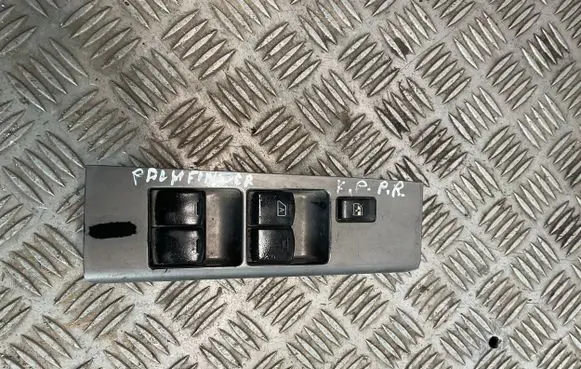 Nissan Pathfinder R51 Electric window control switch