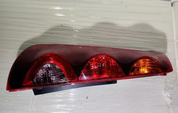 Nissan Note (E11) Rear/tail lights 22016752