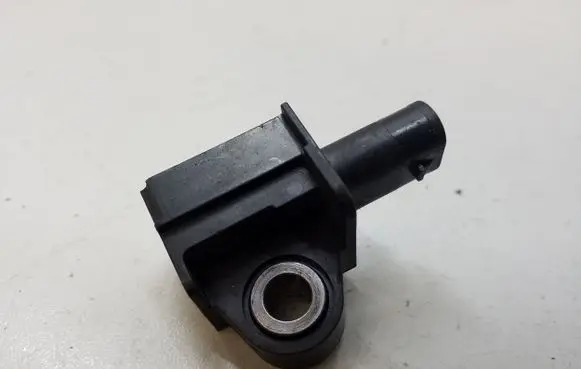 Chrysler Pacifica Airbag deployment crash/impact sensor 68245079AA