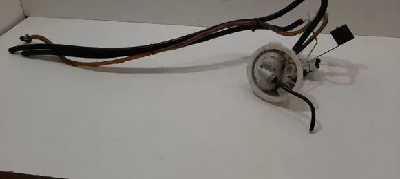 BMW 3 E90 E91 Fuel level sensor 6763851