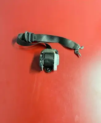 BMW X3 F25 Front seatbelt 7258436 S2725843606 12B1464P0508
