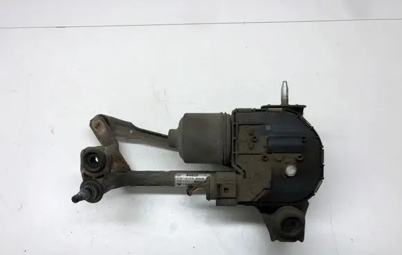 Front wiper linkage and motor