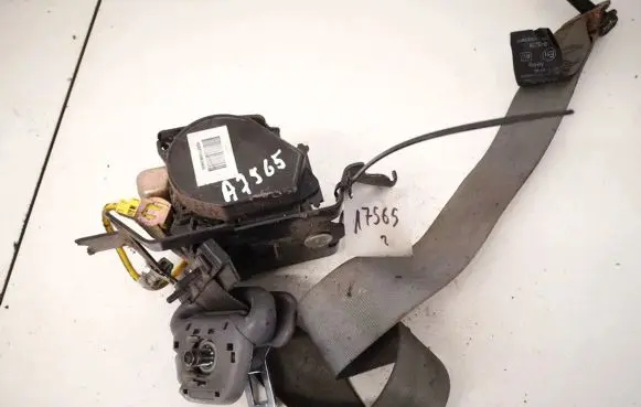 KIA Carens I Front seatbelt ksr4027