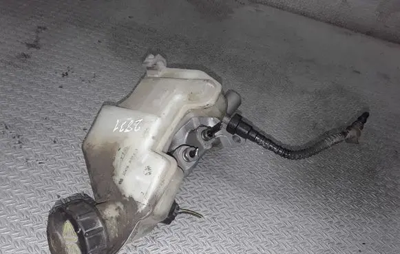 Ford Fiesta Master brake cylinder 03350884941