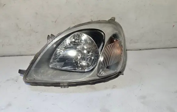 Toyota Yaris Headlight/headlamp 0821211A2L
