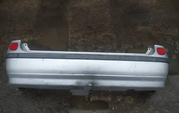 Nissan Almera Tino Rear bumper pilkas