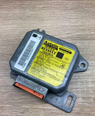 Renault Megane I Airbag control unit/module 550509900 7700415231G