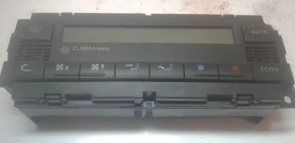 Volkswagen PASSAT B5.5 Climate control unit 3B1907044J 5HB00813902
