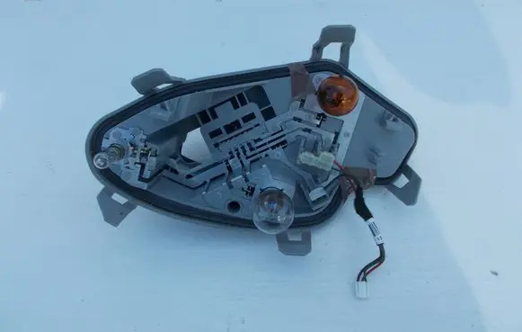 Peugeot 508 Tail light bulb cover holder 22017285