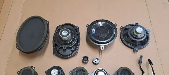 Jeep Grand Cherokee Audio system kit 
