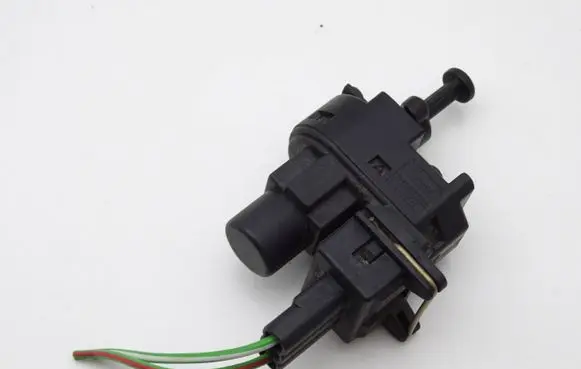 Ford Focus Brake pedal sensor switch 93BB13480BC