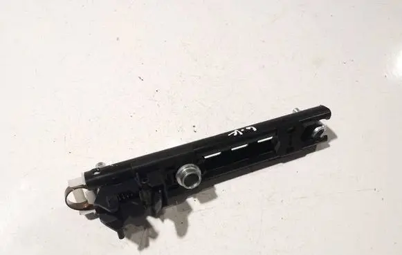 Opel Astra H Seat belt adjustment rail 90560664