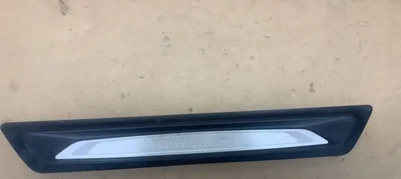 BMW X4 G02 Front sill trim cover 7260929 6558RRR 51477260929