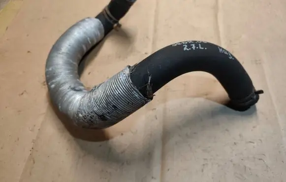 Chrysler Sebring (ST-22 - JR) Engine coolant pipe/hose 