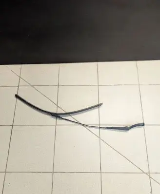 Opel Grandland X Front wiper blade arm YP00060580