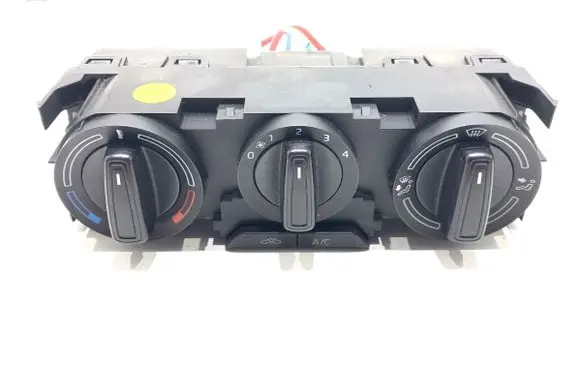 Skoda Fabia Mk3 (NJ) Interior fan control switch 