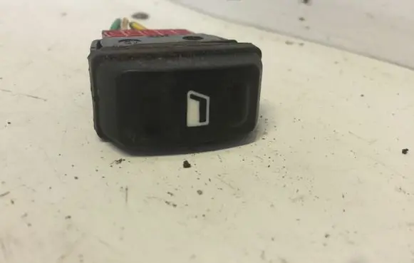 Citroen Xsara Picasso Electric window control switch