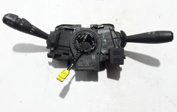 Dacia Dokker Wiper turn signal indicator stalk/switch
