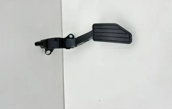 Subaru Outback (BT) Accelerator throttle pedal 36010AN02A 19282A3C
