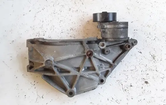 Ford Focus C-MAX Generator/alternator bracket 9650034280