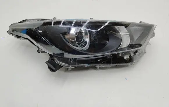 Toyota Yaris XP210 Headlight/headlamp K06EU