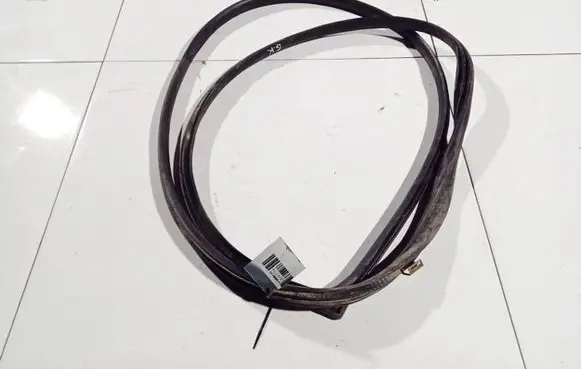 Toyota Avensis T220 Rubber seal rear door 