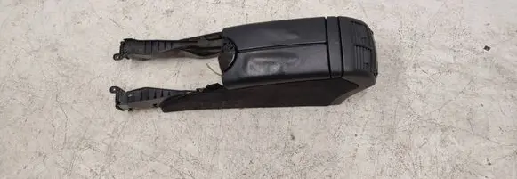 Mercedes-Benz E W211 Center console a2116800250