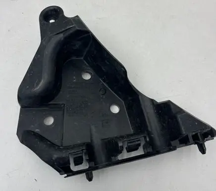 Volvo XC60 Front bumper mounting bracket 30764619