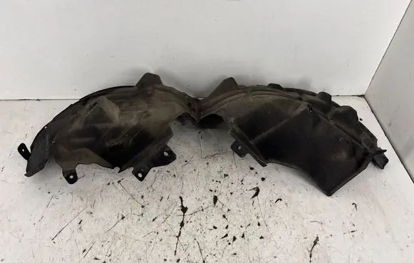 Dodge Hornet Rear arch fender liner splash guards 68724352AA 68610655AA