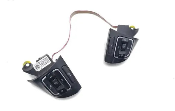 Volkswagen PASSAT B7 Steering wheel buttons/switches 3C8959537D 3C8959538G