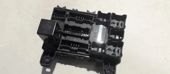 Fuse box set