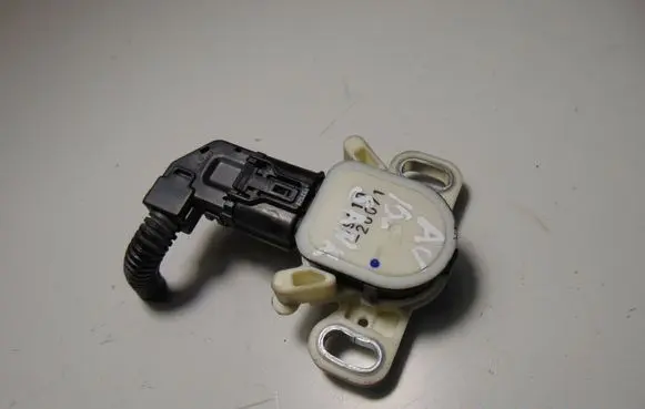 Clutch pedal sensor
