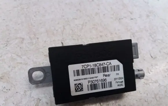 Ford Grand C-MAX Aerial antenna amplifier 7CP118C847CA