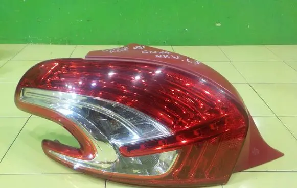 Peugeot 208 I Rear/tail lights WP218