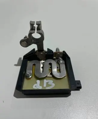 Mercedes-Benz E W213 Battery relay fuse A0009061505
