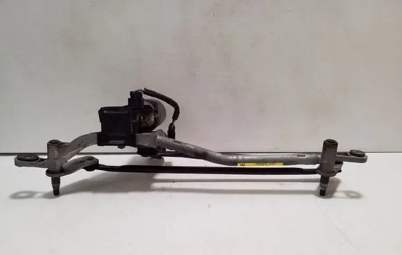 Maserati Ghibli Front wiper linkage and motor 670007561 91625919 91498475