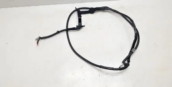 Mercedes-Benz C W204 Positive cable (battery) A2045400208