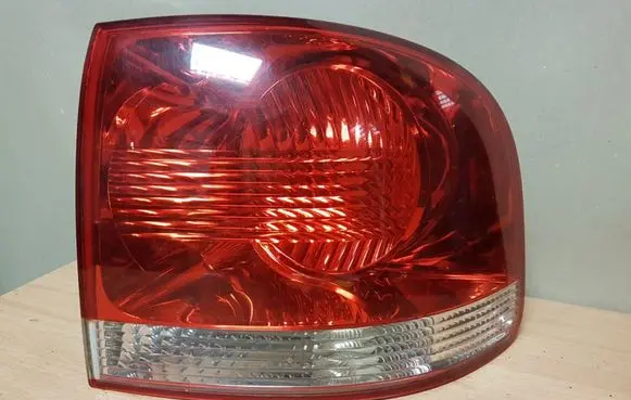 Volkswagen Touareg I Rear/tail lights 7L6945096K