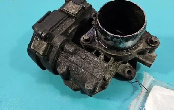 Opel Vectra C Throttle body valve 55199975 IMPRK1537395